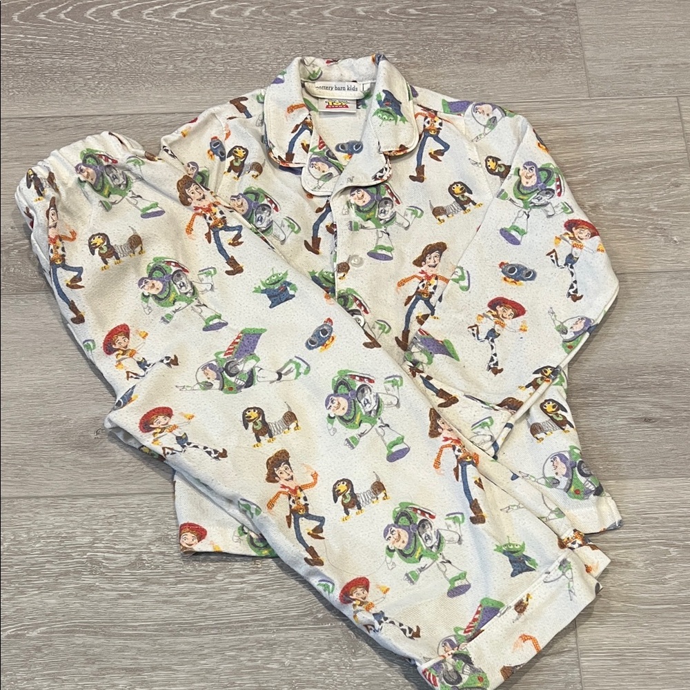 Pottery Barn Kids Toy Story Pajama Set - Cream